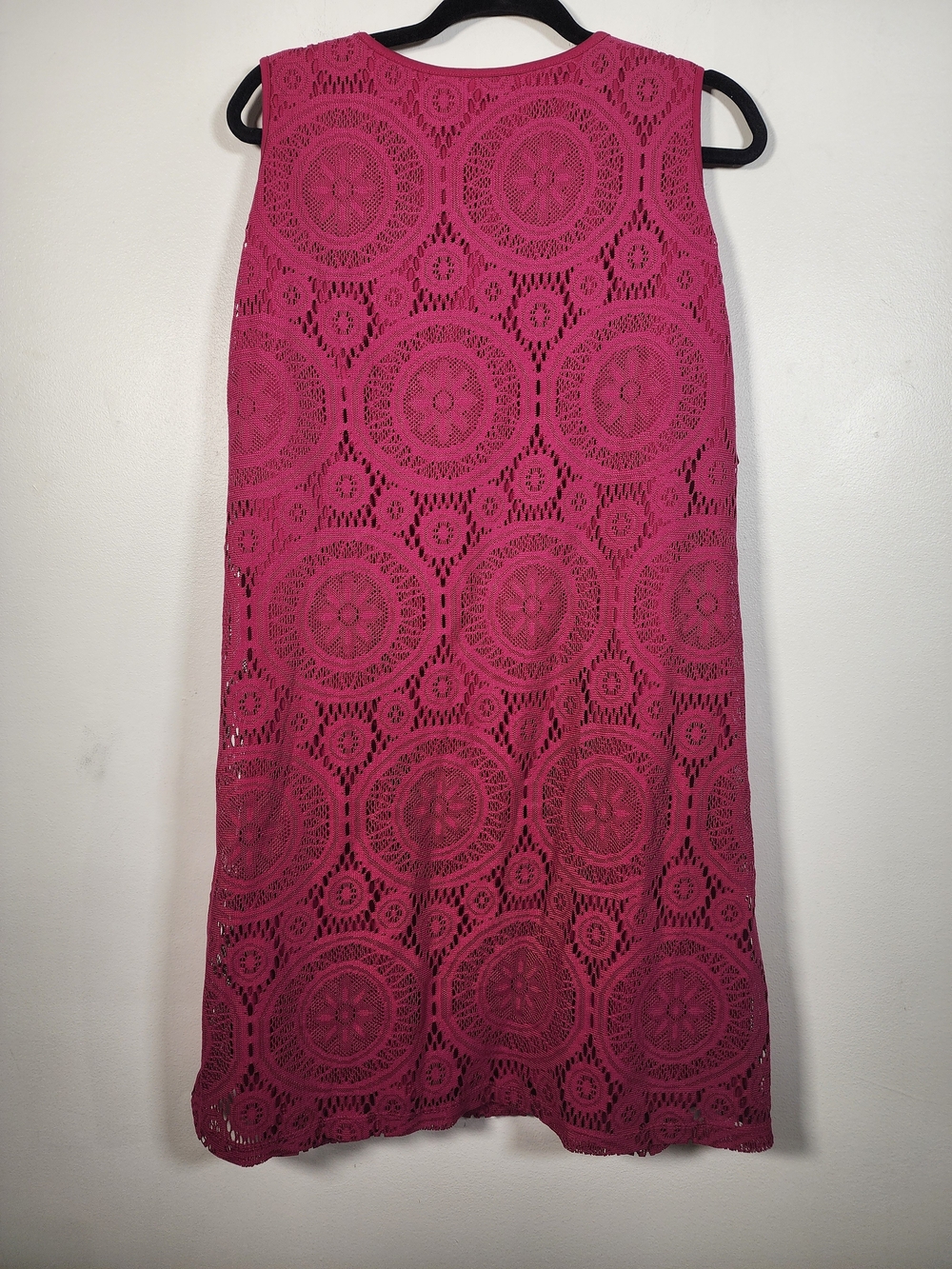 Crochet Dress in Fuchsia Size 14 - Picture 3 of 7